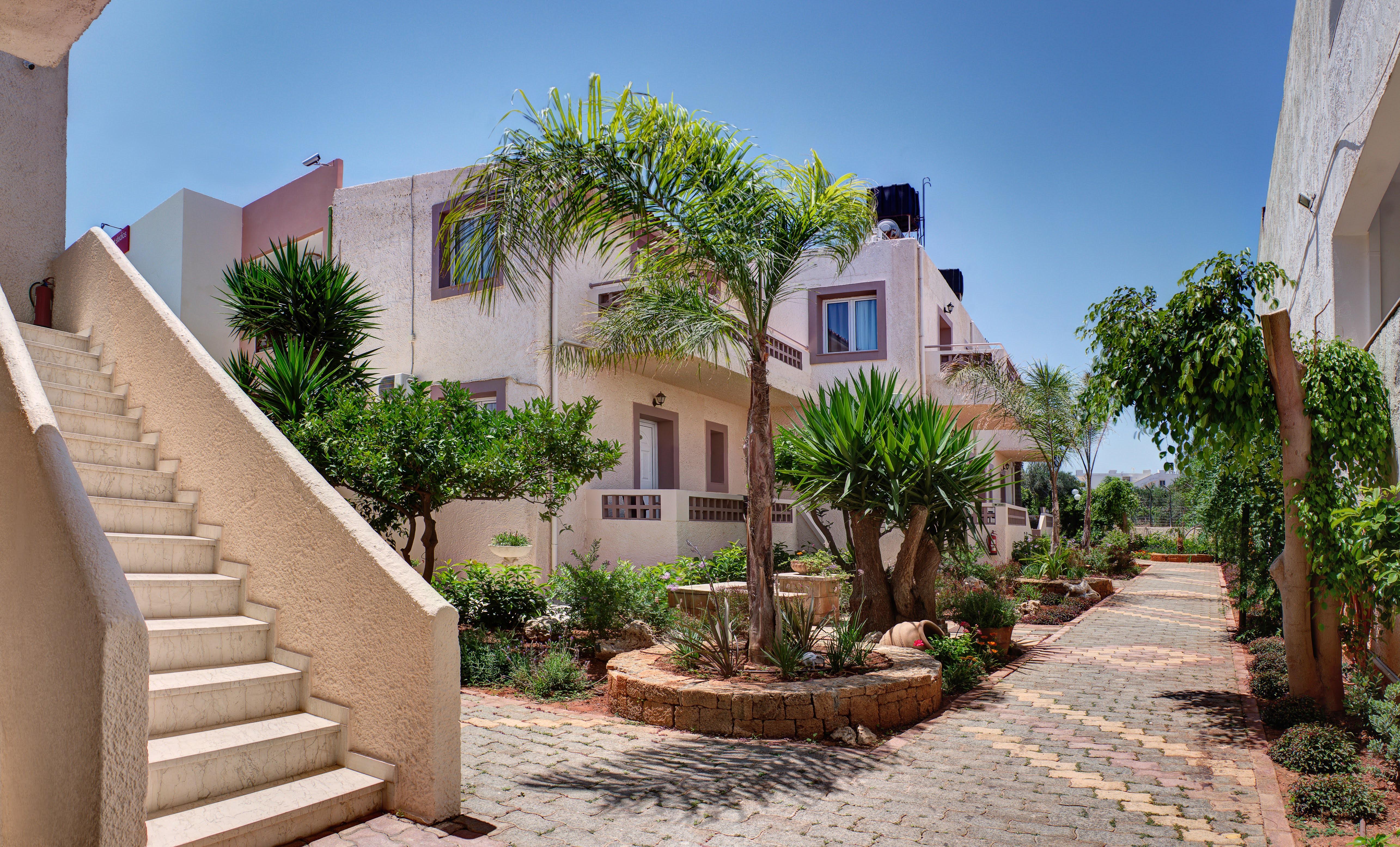 Ilios Malia Hotel Resort Exterior foto